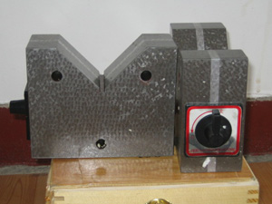 數(shù)控滑臺(tái)在方筒方箱制造中的作用